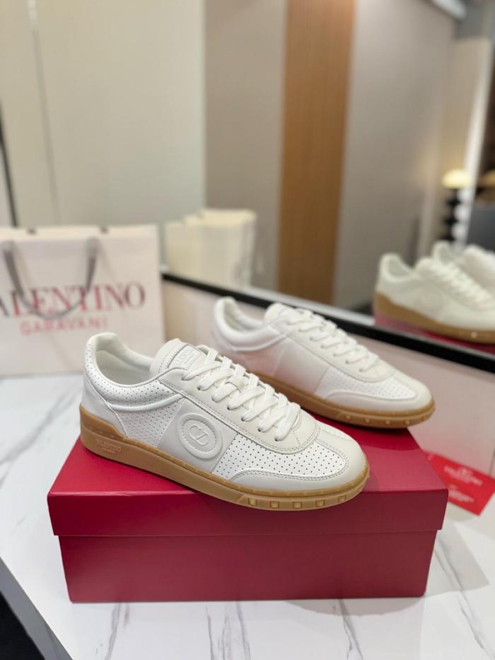 Valentino Garavani Upvillage Lace Up Sneakers