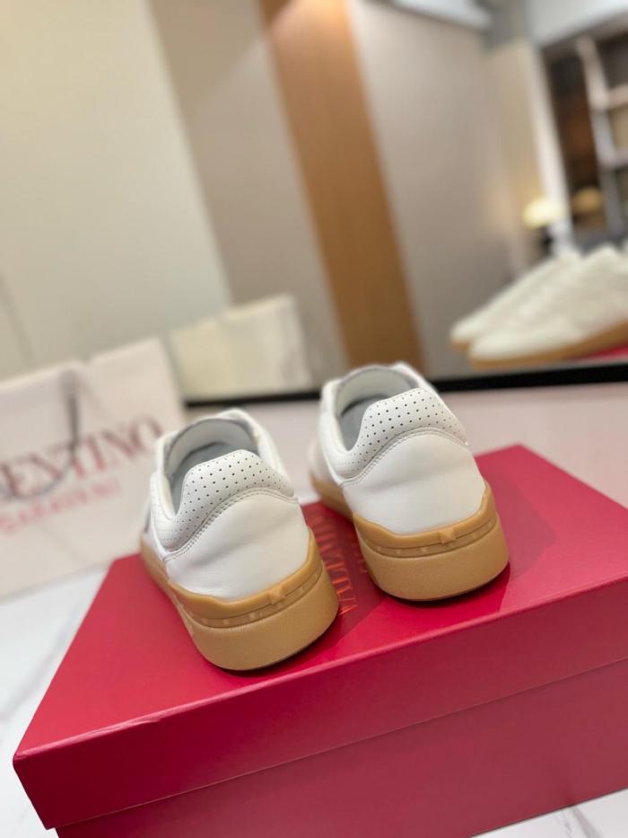 Valentino Garavani Upvillage Lace Up Sneakers