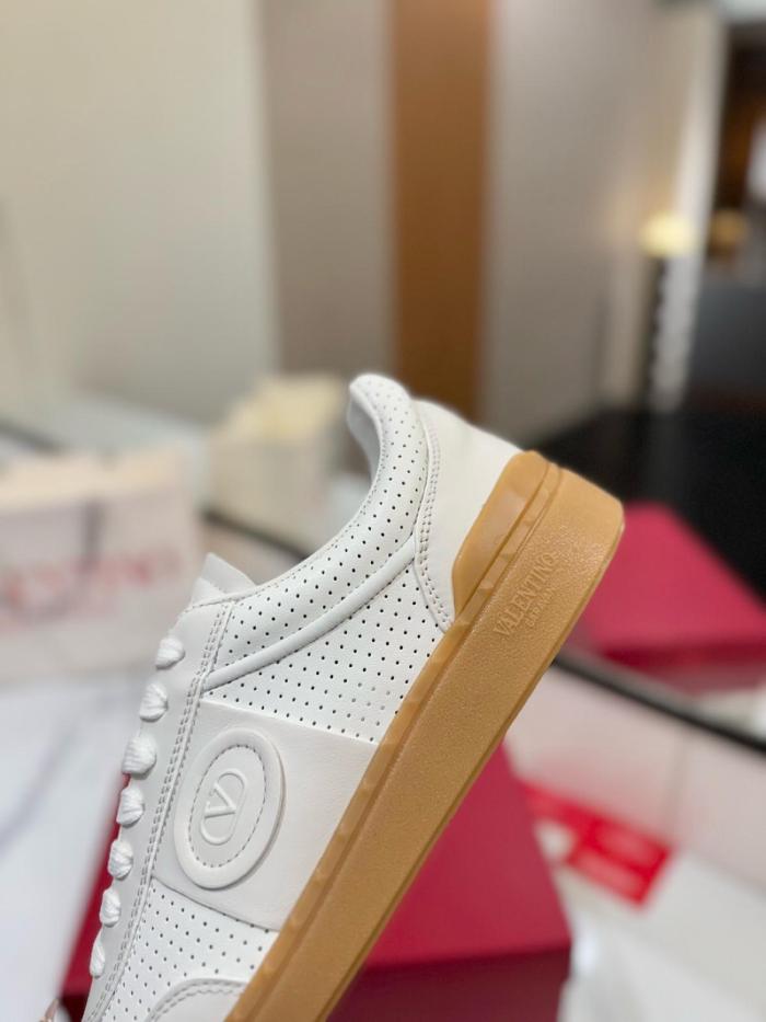 Valentino Garavani Upvillage Lace Up Sneakers