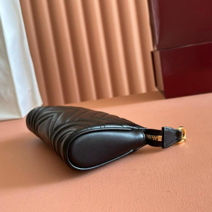 GUCCI GG Marmont Leather Shoulder Bag Small Women's Black 847589-DTDFT-1000 size 18*3.5*11 cm