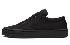 PRADA Wheel Re Nylon Low Top Stylish Skateboarding Shoes Black