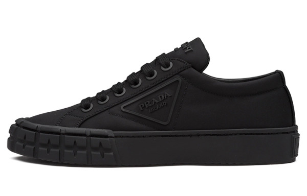 PRADA Wheel Re Nylon Low Top Stylish Skateboarding Shoes Black