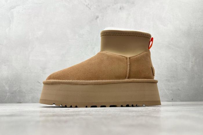 UGG Classic Mini Dipper Boot Chestnut (Women's)