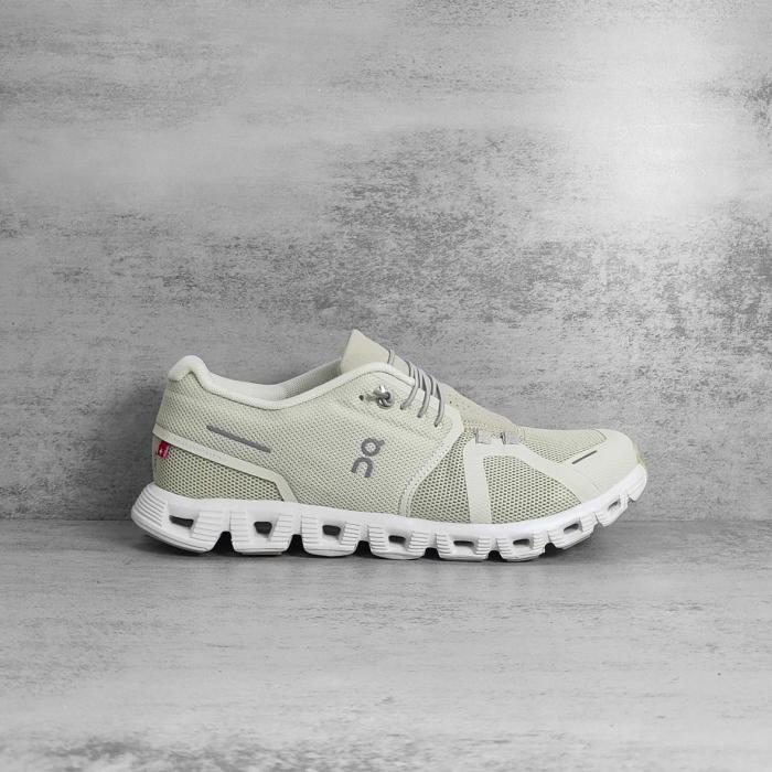 On Running Cloud 5 Pearl White (Women's)