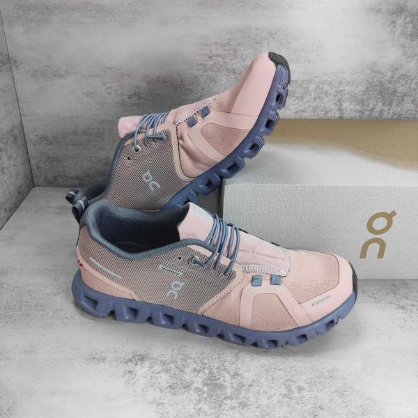 On Running Cloud 5 Waterproof Rose Fossil (Women's)