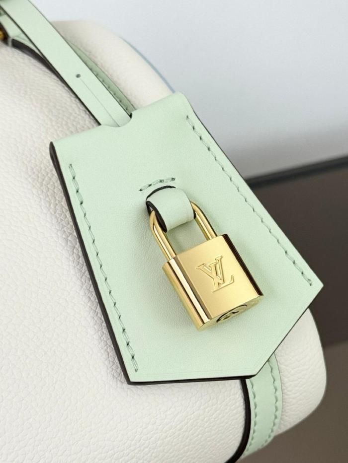 Louis Vuitton Express PM Ivoire M26905 size 26*13.5*17 cm