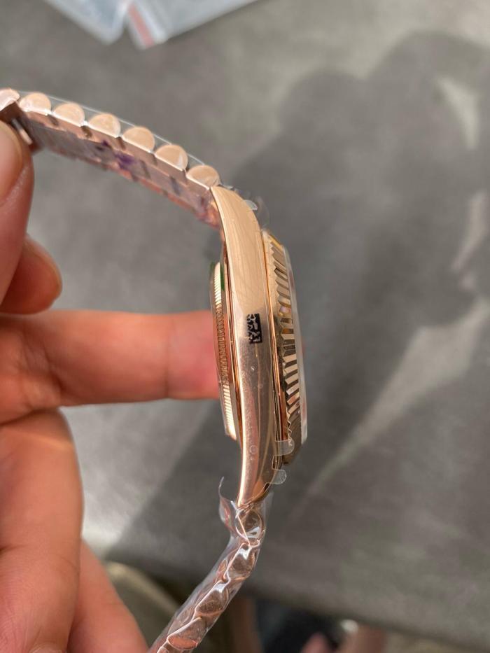 ROLEX DayDate 40mm M228235-0025