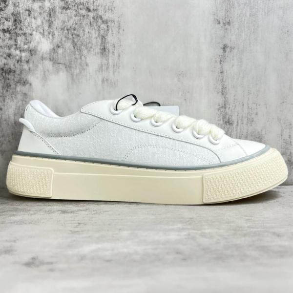 Dior B33 Sneaker White Smooth Calfskin Oblique Jacquard