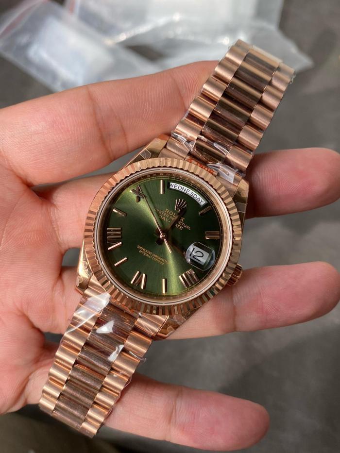 ROLEX DayDate 40mm M228235-0025