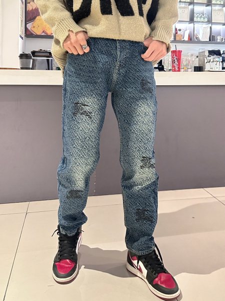  Clothes Burberry 20250922-4