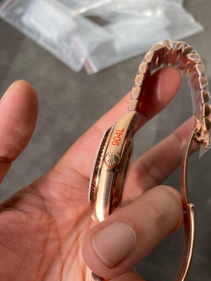 ROLEX DayDate 40mm M228235-0025