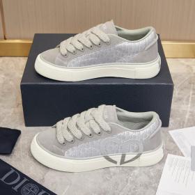 DIOR OBLIQUE B33 Low Top Skateboard Shoes Unisex Gray