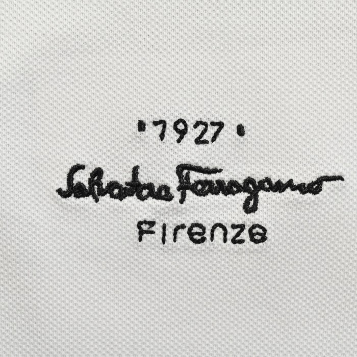  Clothes Ferragamo 202500922-2