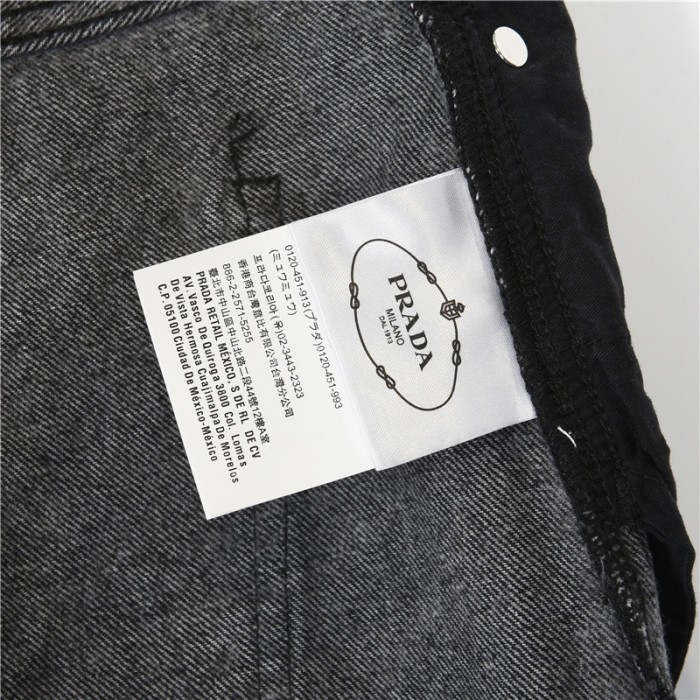 Clothes Prada 20250922-1