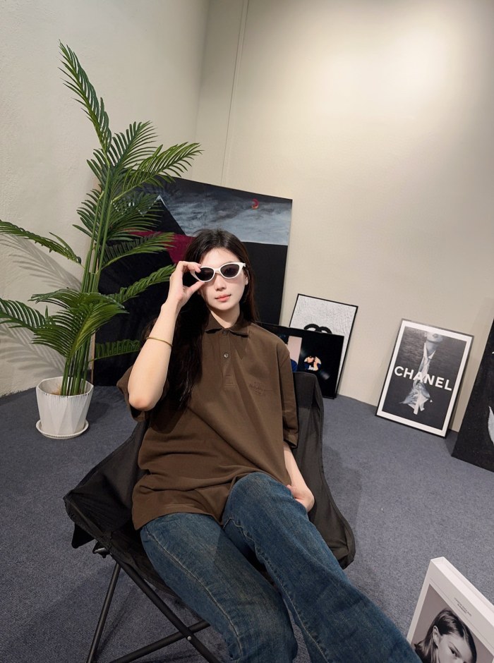  Clothes Ferragamo 202500922-3