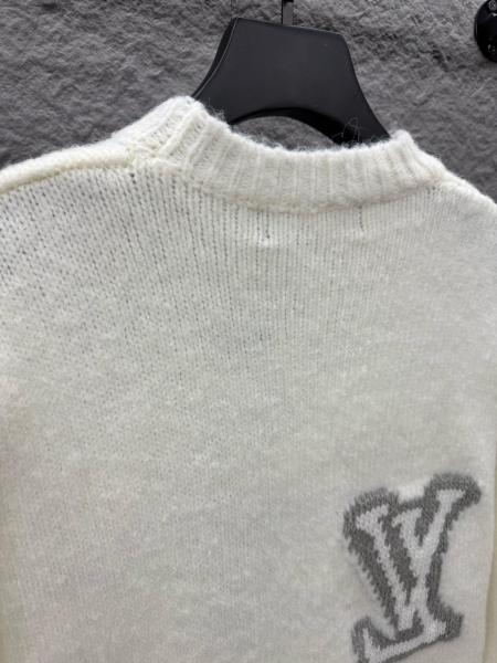 LOUIS VUITTON Sweaters White