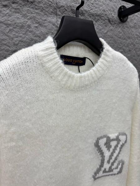 LOUIS VUITTON Sweaters White