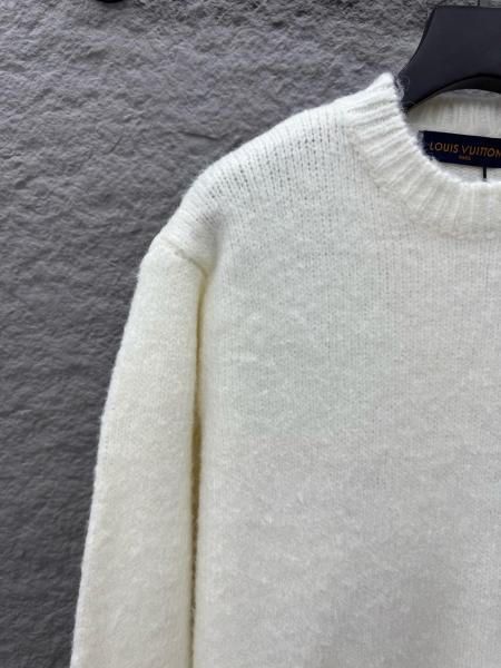 LOUIS VUITTON Sweaters White