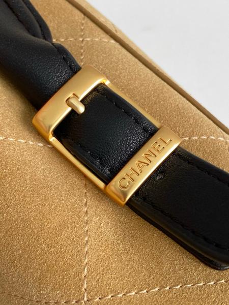 CHANEL Calfskin Suede Dual Blend One Shoulder Handbag Large Women's Beige & Black AS5637-B20827-U1536 size 29*8*18 cm