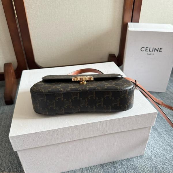 CELINE Logo Print Cow Leather Shoulder Bag, Crossbody Bag, Handbag Women's Tawny 119532FN1-04LU size 20*5*11.5 cm