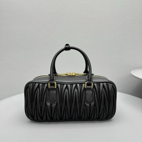 MIU MIU Matelassé Soft Sheep Leather Shoulder Bag, Crossbody Bag, Handbag Women's Black 5BB148-N88-F0002-V-OOT size 27*9*12 cm