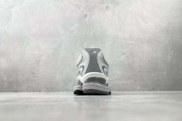 New Balance Abzorb 2000 White Grey