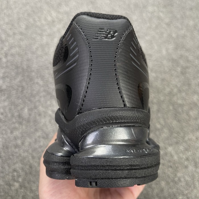 New Balance Abzorb 2000 Black