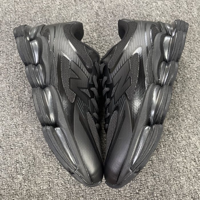 New Balance Abzorb 2000 Black