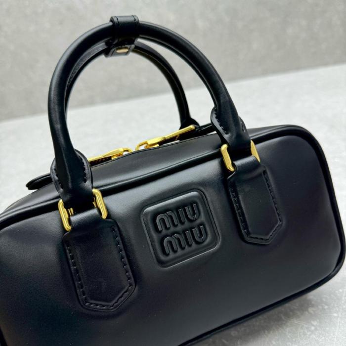 MIU MIU Arcadie Series Leather Handbag Women's Black 5BB142_2CR3_F0002_V_OON size 22*7.5*10.5 cm