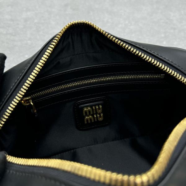 MIU MIU Arcadie Series Leather Handbag Women's Black 5BB142_2CR3_F0002_V_OON size 22*7.5*10.5 cm