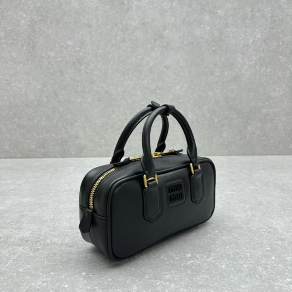 MIU MIU Arcadie Series Leather Handbag Women's Black 5BB142_2CR3_F0002_V_OON size 22*7.5*10.5 cm