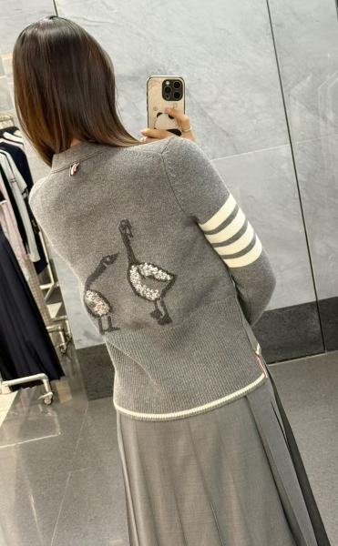 Clothes THOM BROWNE 20251017