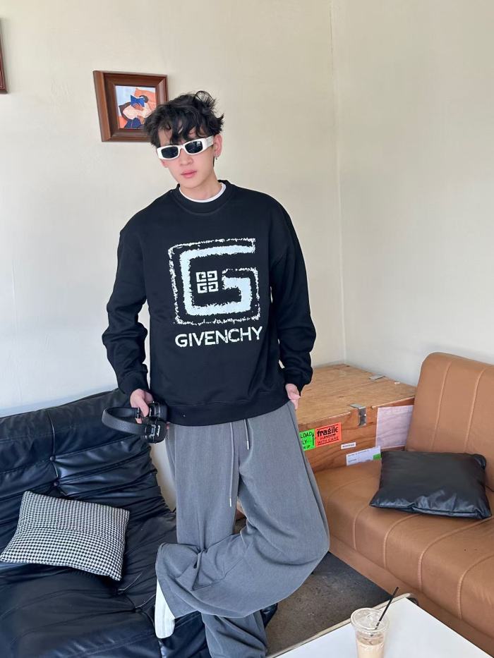 Clothes Givenchy 20251017