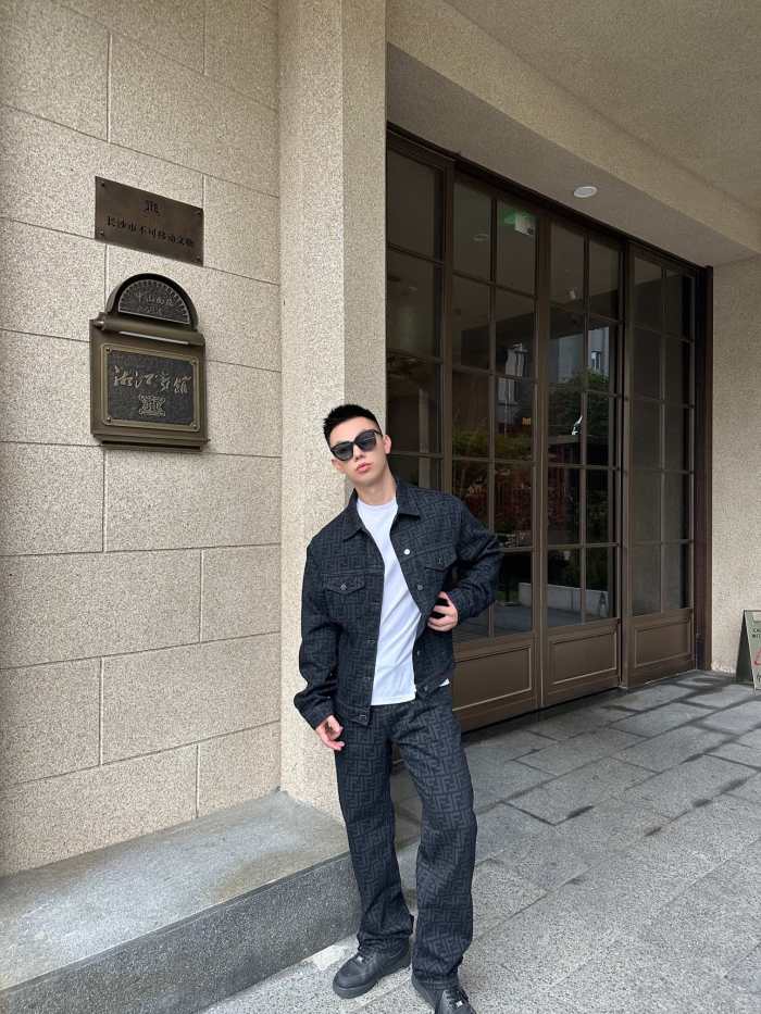 Clothes Fendi 20251017