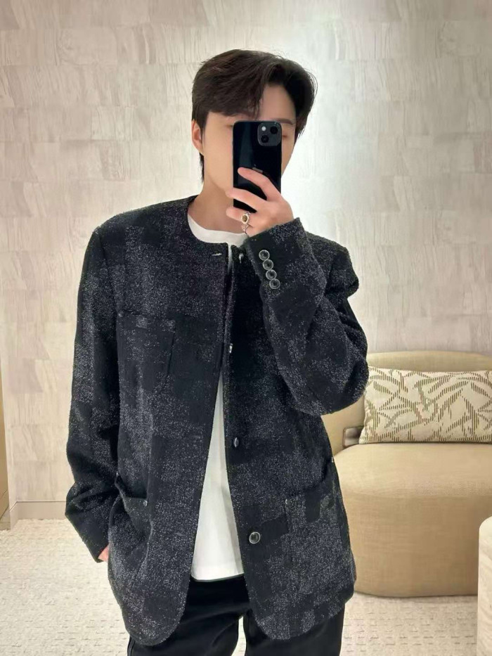 Clothes Louis Vuitton 20251017