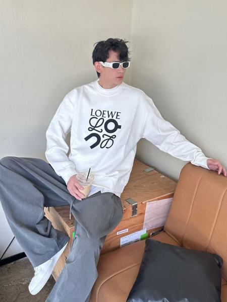 Clothes Loewe x ON 20251017