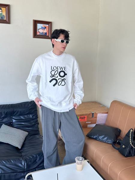 Clothes Loewe x ON 20251017