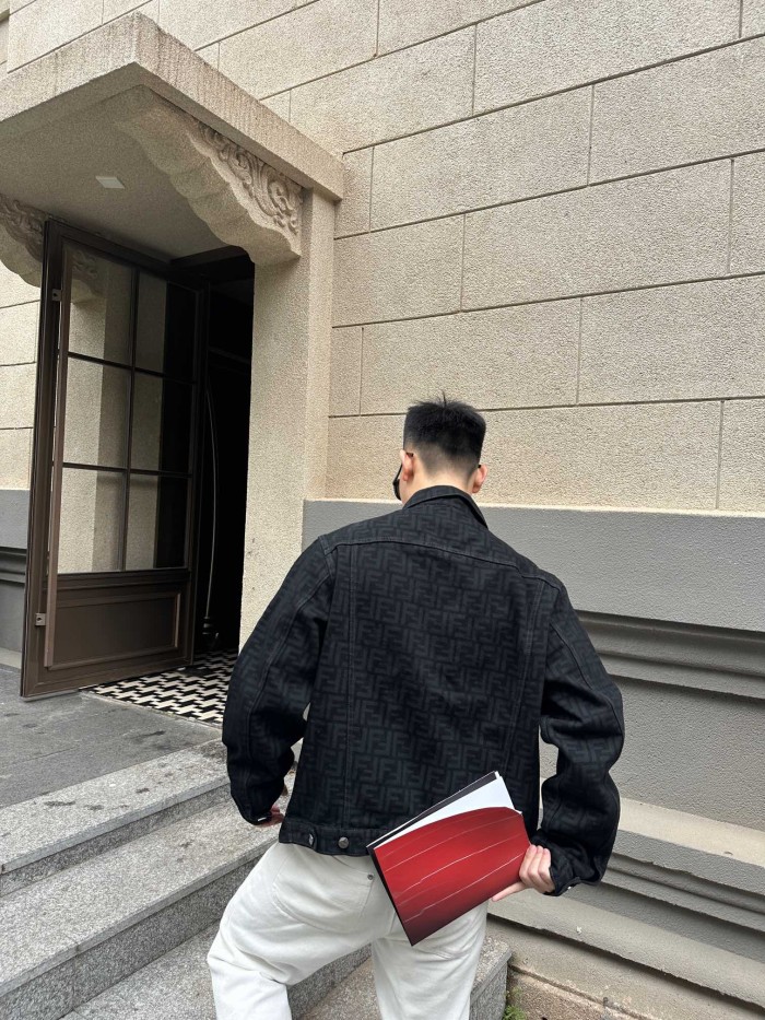 Clothes Fendi 20251017