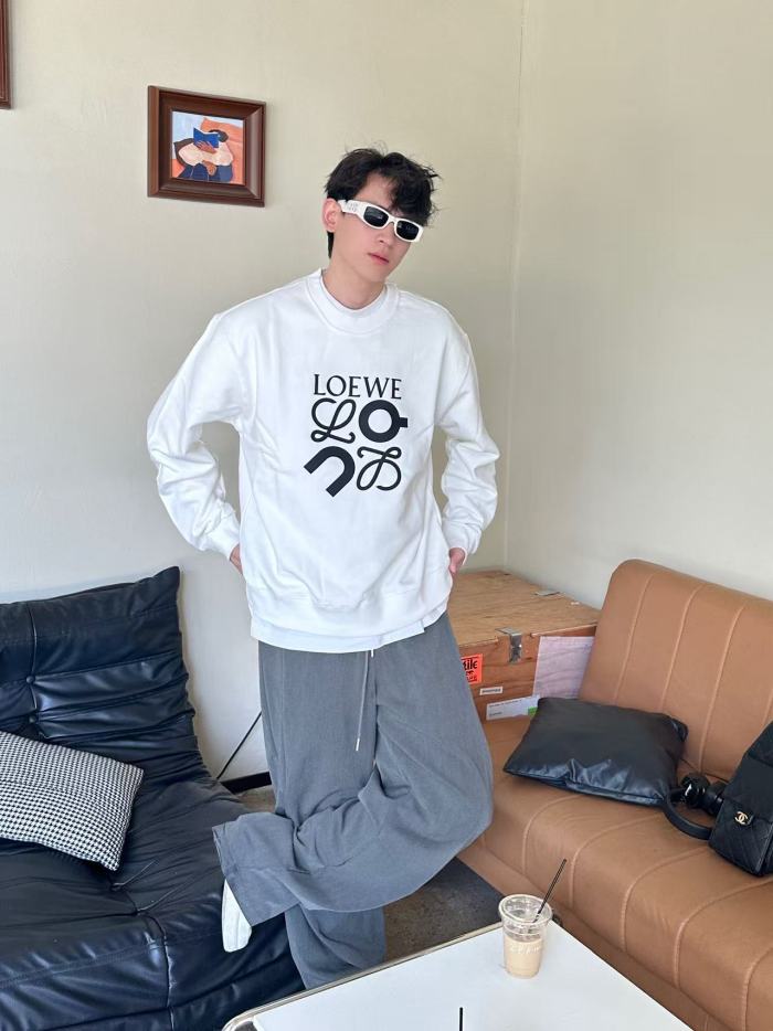 Clothes Loewe x ON 20251017