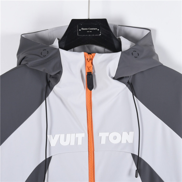 Clothes LouisVuitton  20251017