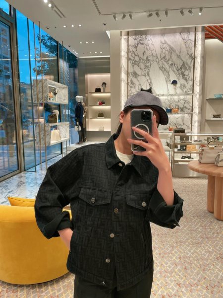 Clothes Fendi 20251017