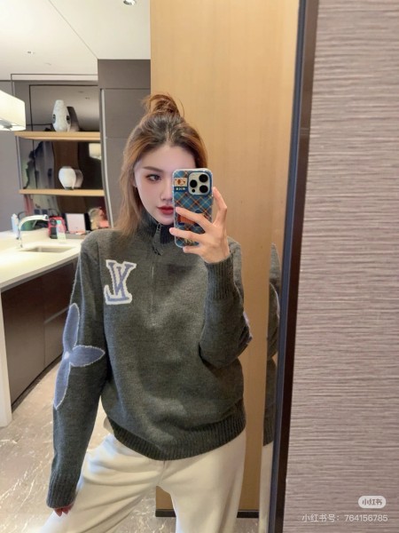 Clothes Louis Vuitton  20251020