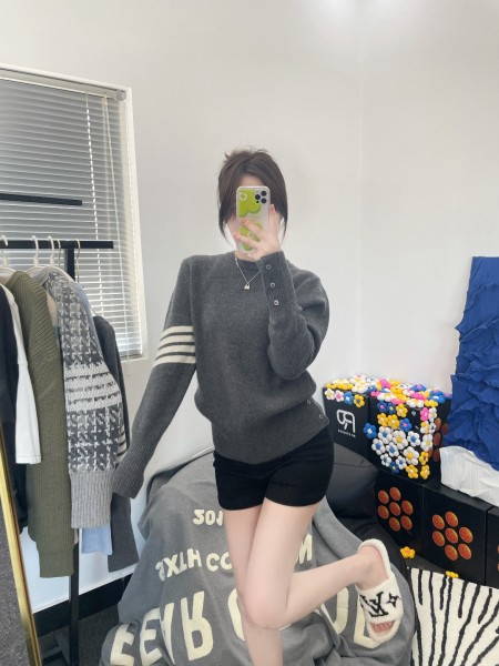 Clothes THOM BROWNE 20251020