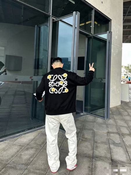 Clothes LOEWE 20251020