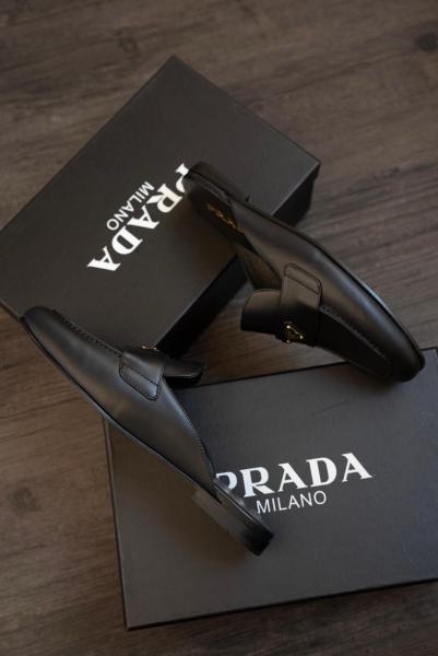 PRADA Wrap toe Slippers Women's Black
