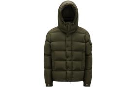Moncler Vezere Logo Patch Puffer Jacket