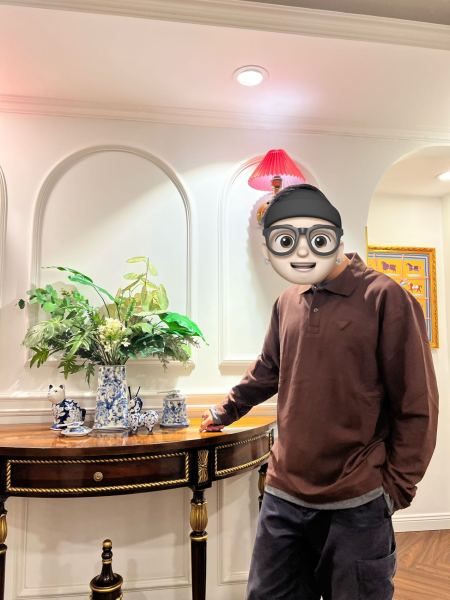 Clothes  PRADA  20251022