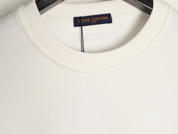 Clothes Louis Vuitton  20251022