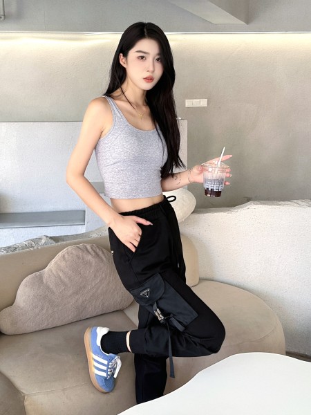 Clothes  PRADA 20251022