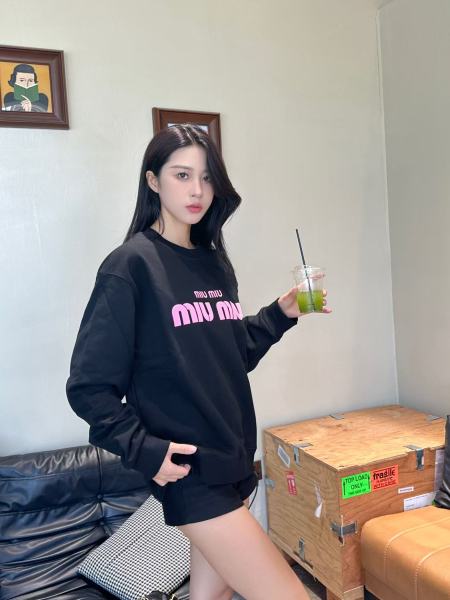 Clothes  MIUMIU 20251022